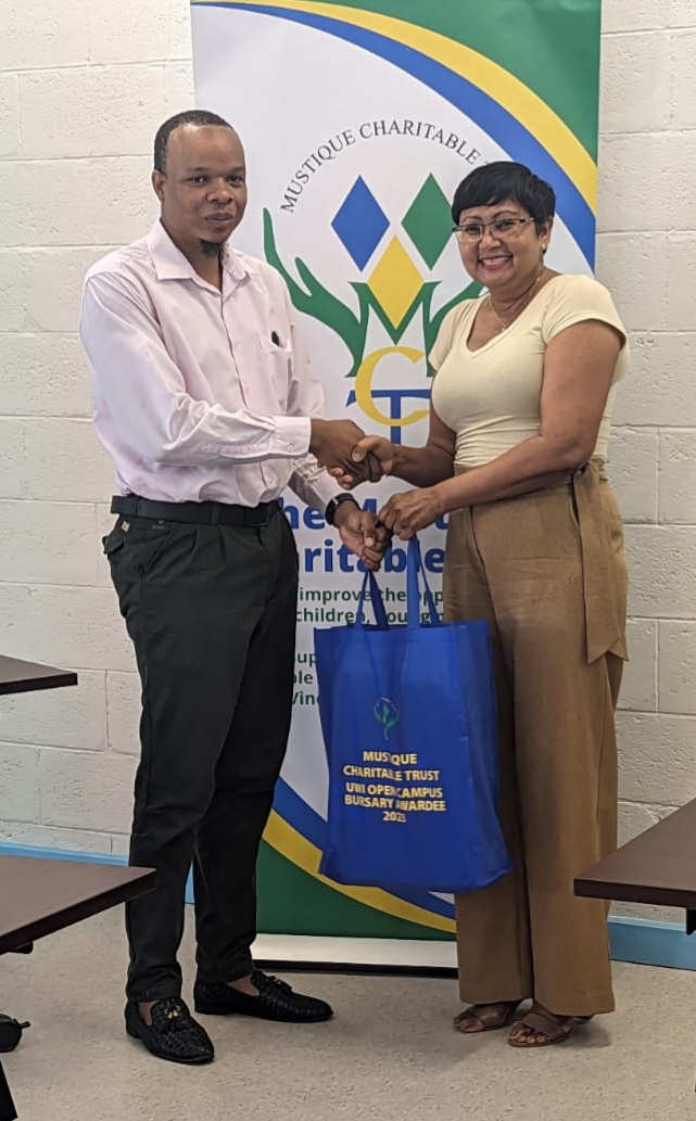 Laptop Handover to Leroy Walker